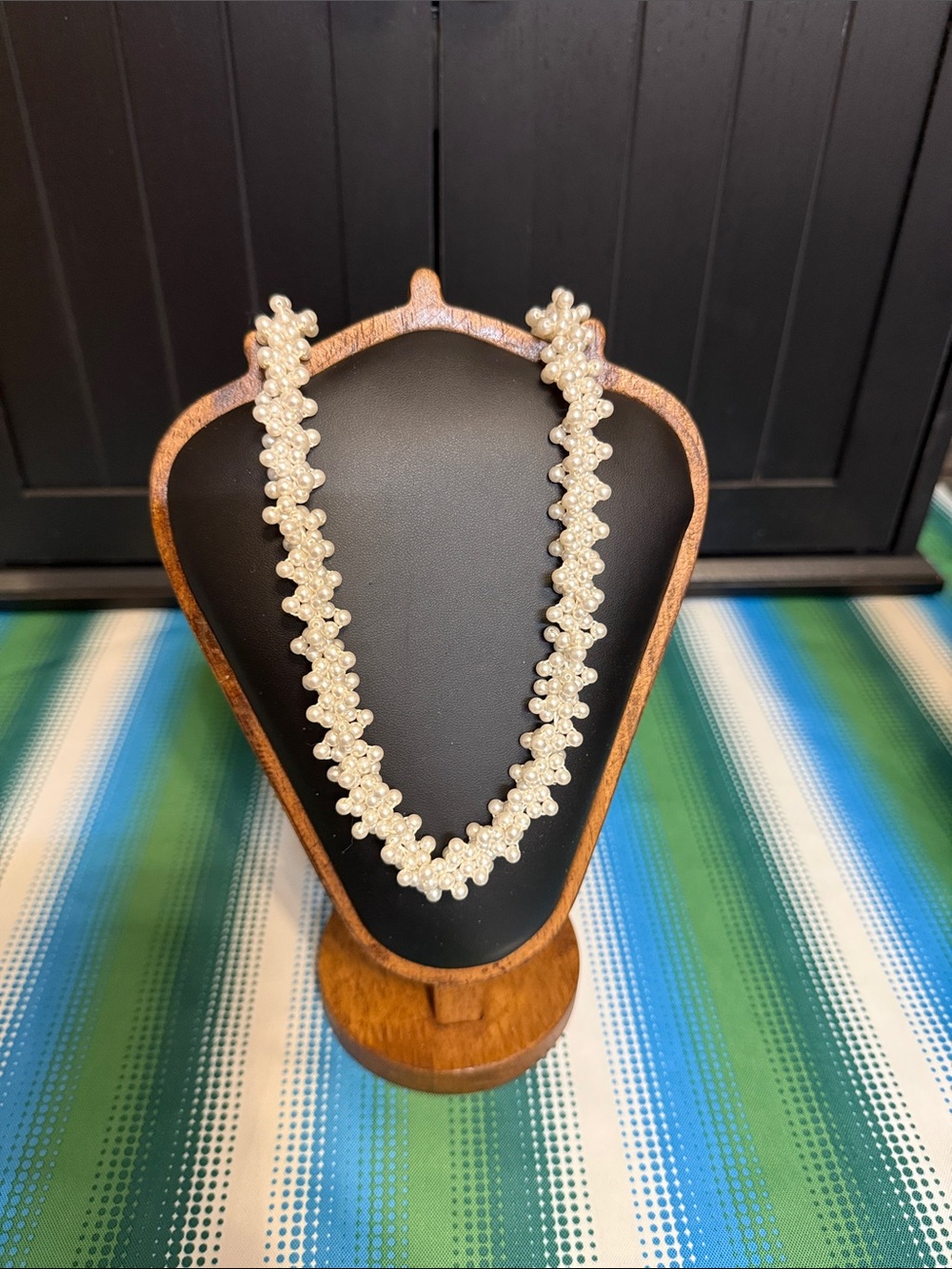 Pearl Cluster Statement Necklace - White